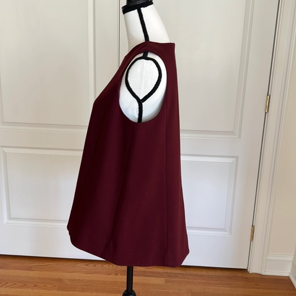Wine colored vest by Banana Republic - Picture 6 of 8